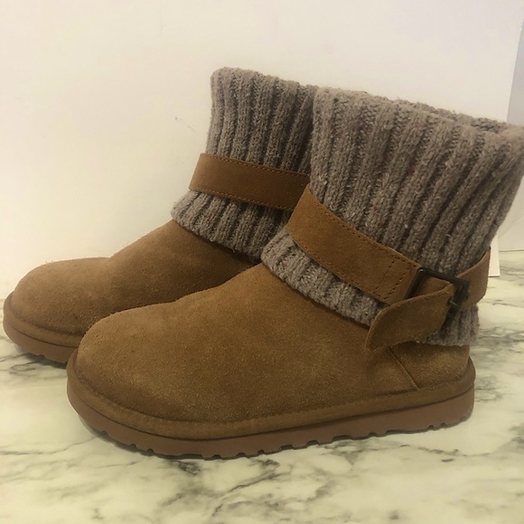 UGG Shoes - UGG 1003175 Cambridge Knit Carmel Chestnut Suede, size 7
